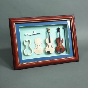 바이올린 모형 소품 액자